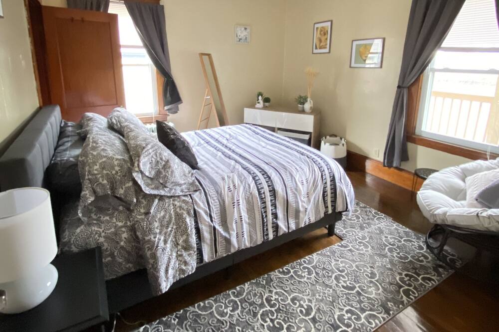 Photo of Bedroom in Auburn