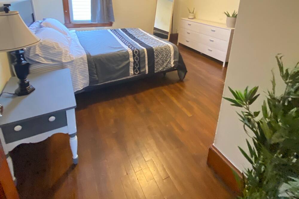 Photo of Bedroom in Auburn