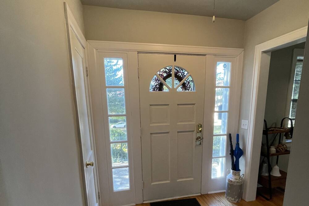 Photo of Bedroom in Mount Vernon