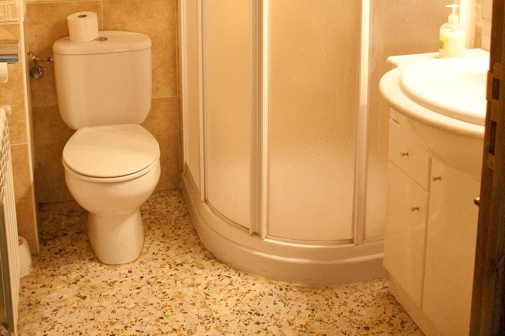 Photo of Bathroom in Munebrega