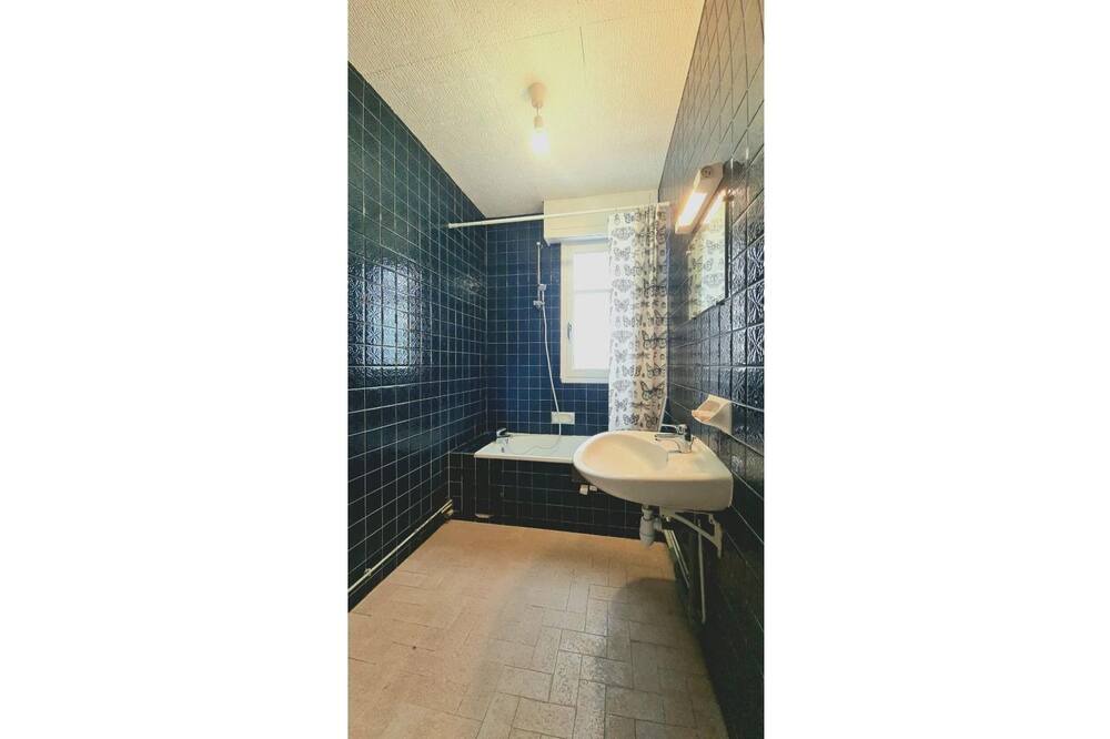 Photo of Bathroom in Trappes