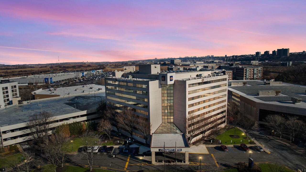 Photo of Outdoor in Secaucus