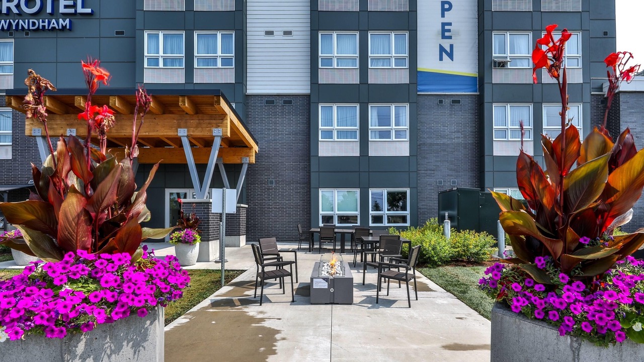 Photo of Others in Kanata Lakes - Marchwood Lakeside - Morgan's Grant - Kanata