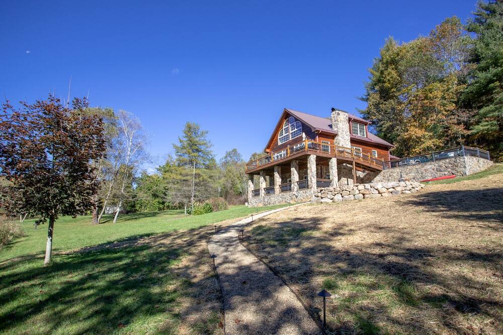 Photo of Others in Laurel Springs
