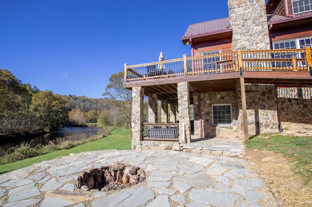 Photo of Others in Laurel Springs