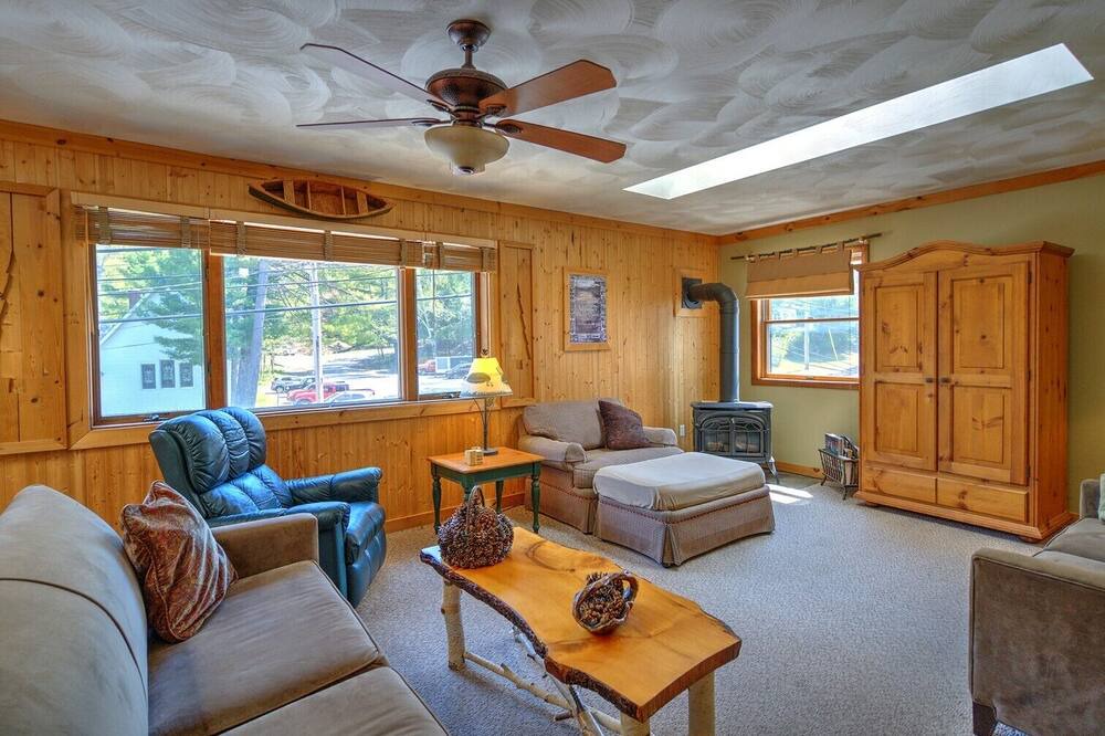 Photo of Livingroom in Inlet