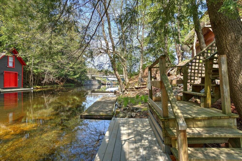 Photo of Outdoor in Inlet
