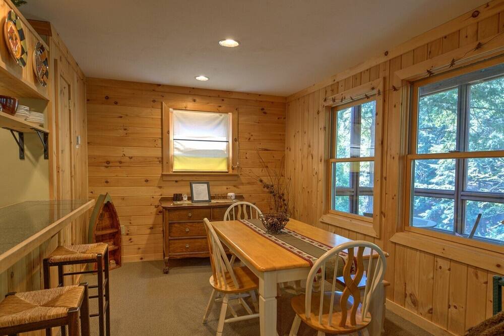 Photo of Kitchen in Inlet