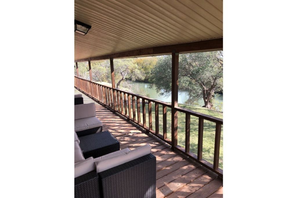 Photo of Outdoor in Hext