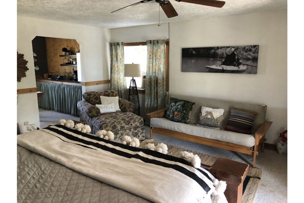 Photo of Livingroom in Hext