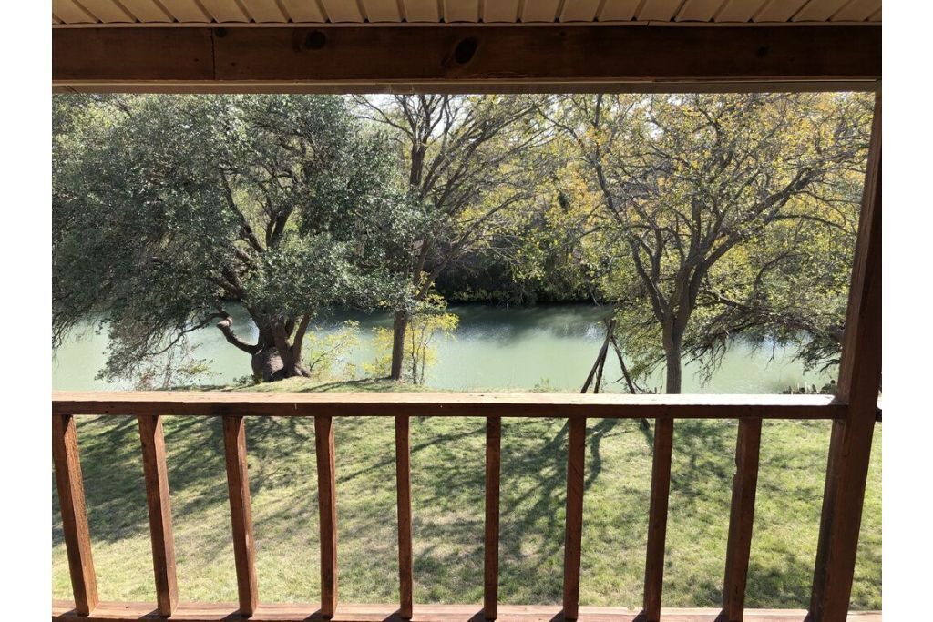 Photo of Outdoor in Hext