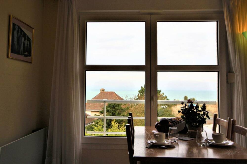 Photo of Bedroom in Saint-Valery-en-Caux