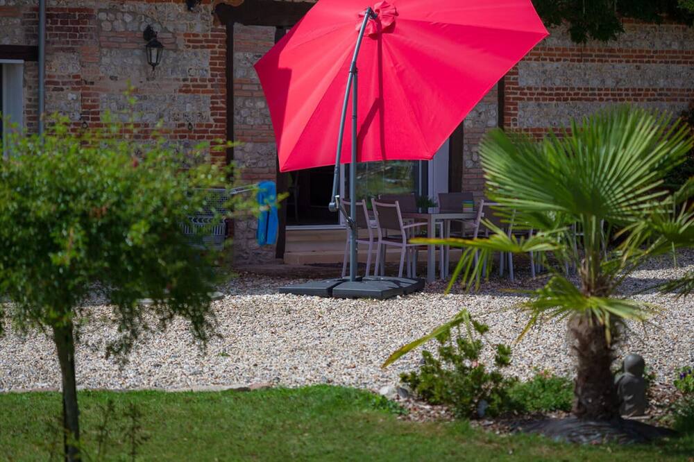 Photo of Outdoor in Saint-Aubin-Routot