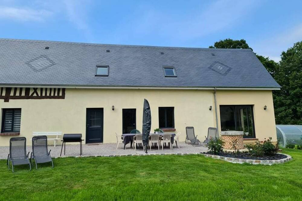 Photo of Outdoor in Ecalles-Alix
