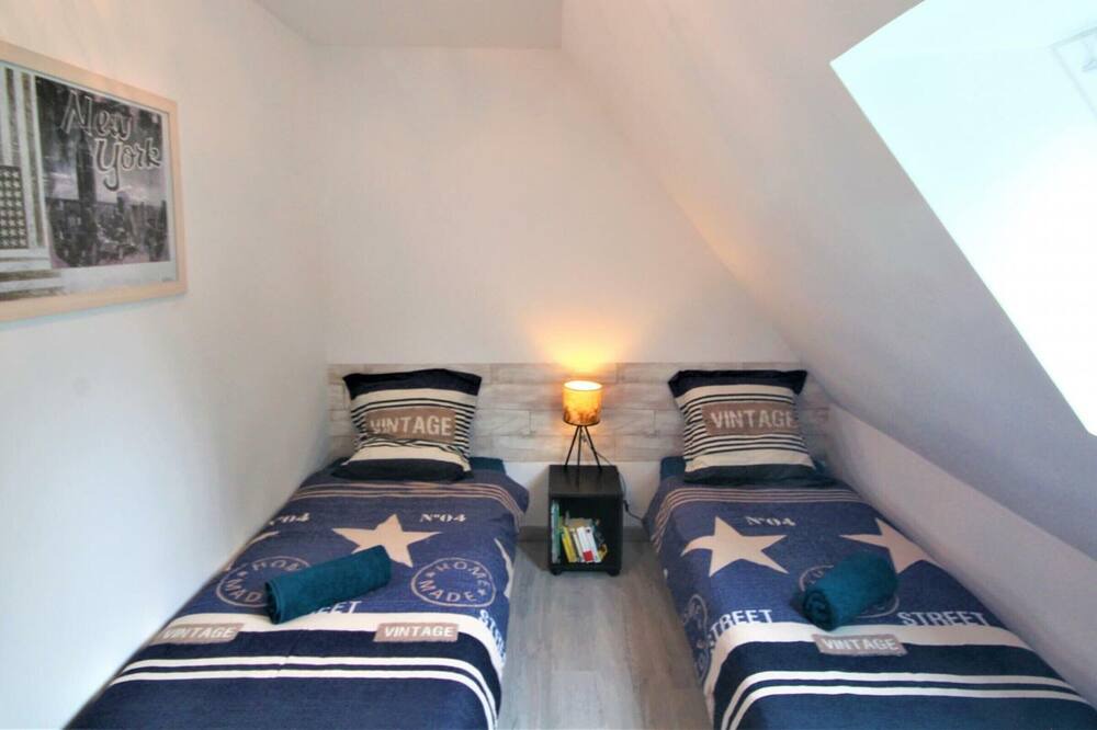 Photo of Bedroom in Ecalles-Alix