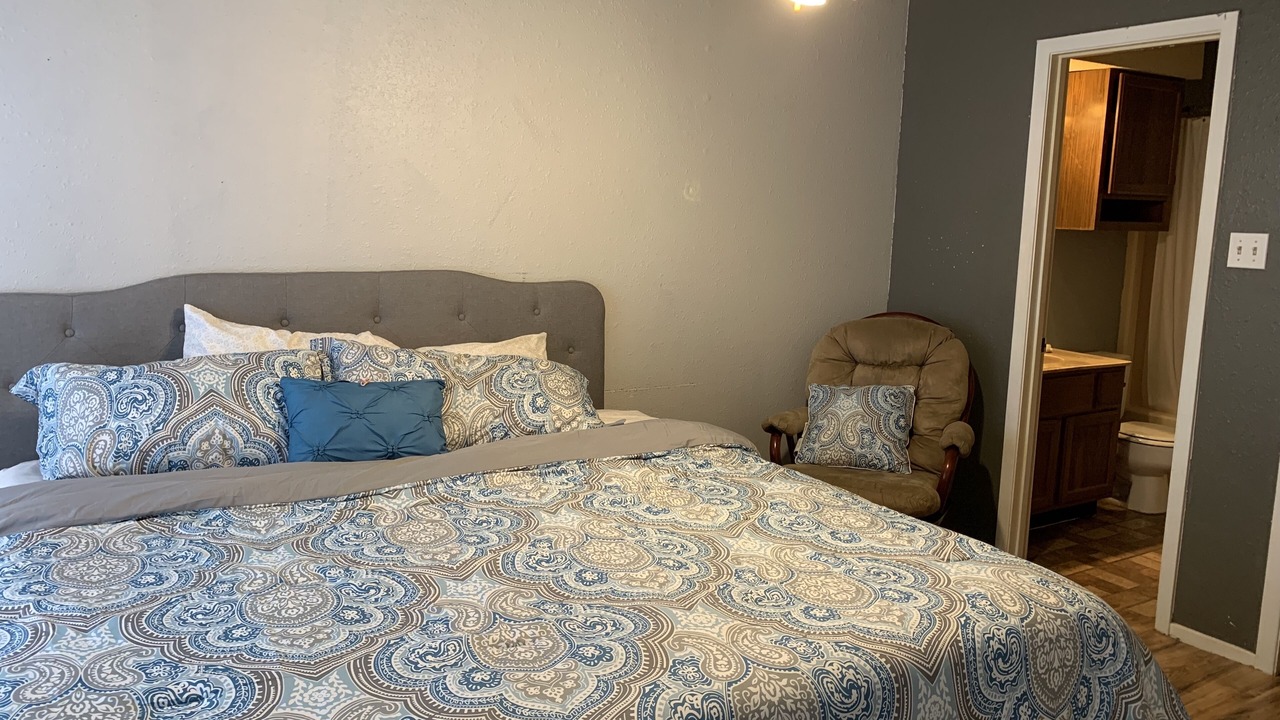 Photo of Bedroom in Pleasant Valley