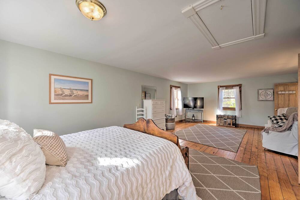 Photo of Bedroom in Jeffersonville