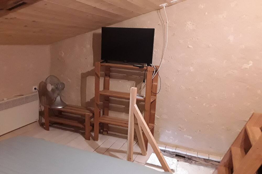 Photo of Bedroom in Cahuzac-sur-Vere