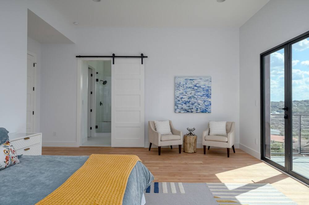 Photo of Bedroom in Apache Shores