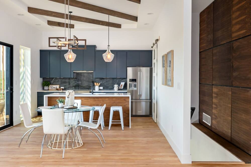Photo of Kitchen in Apache Shores