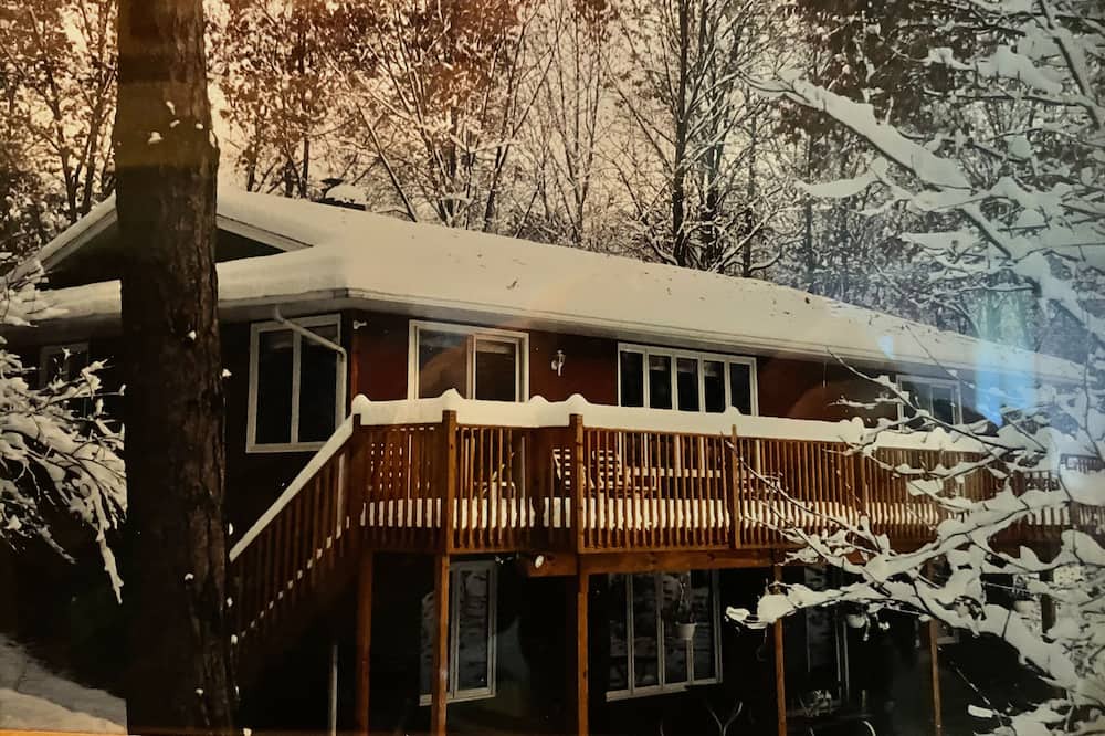 Photo of Outdoor in Buchanan