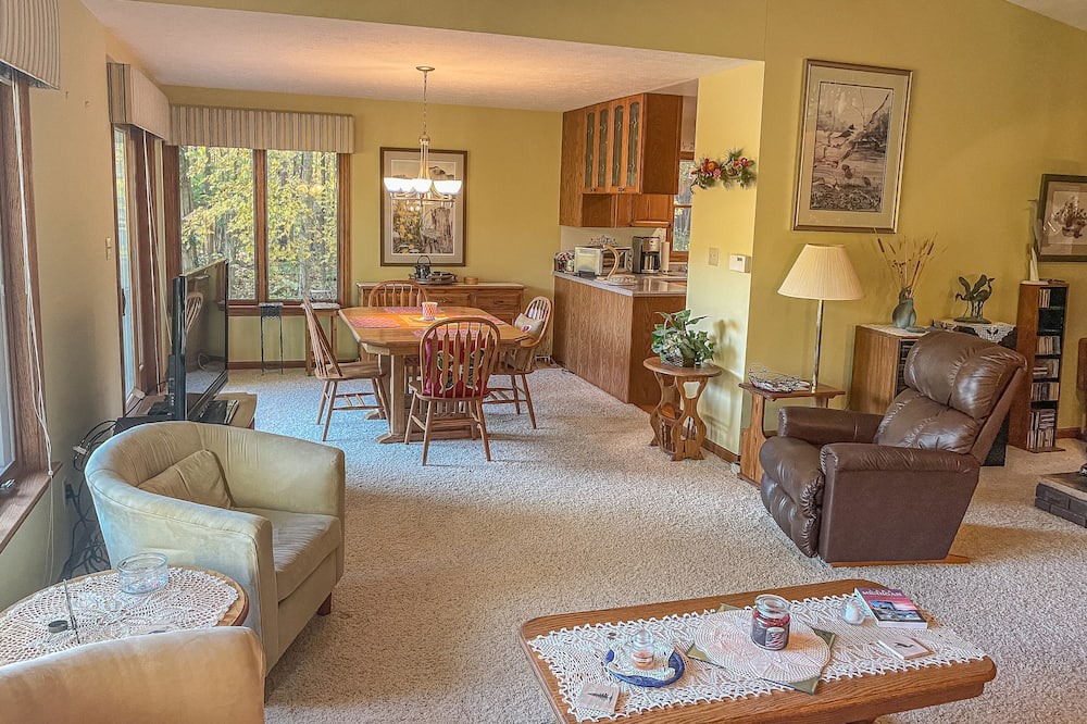 Photo of Livingroom in Buchanan