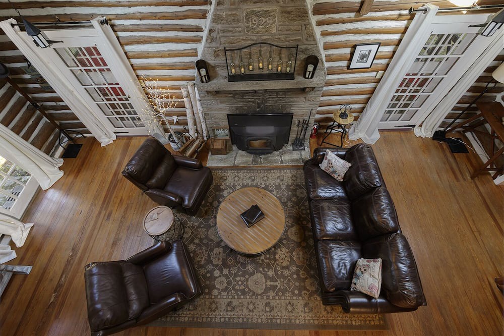 Photo of Livingroom in Medford Lakes