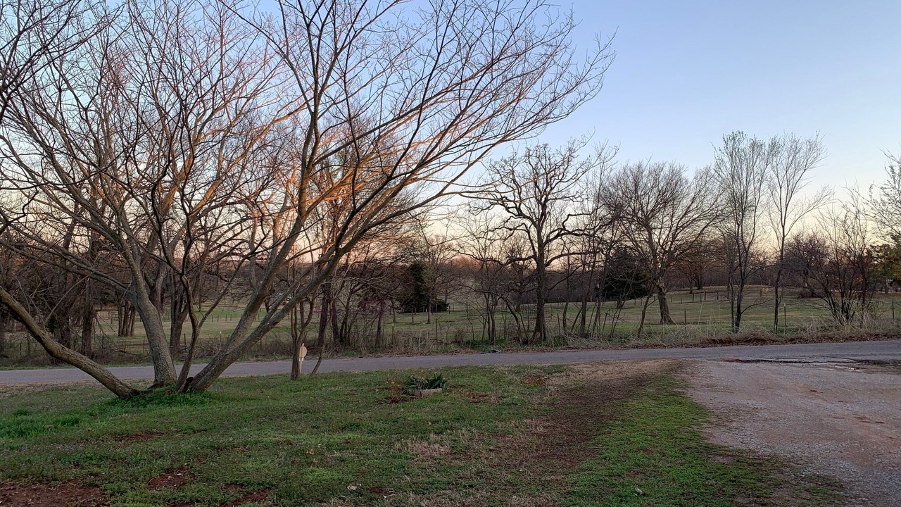 Photo of Outdoor in Luther
