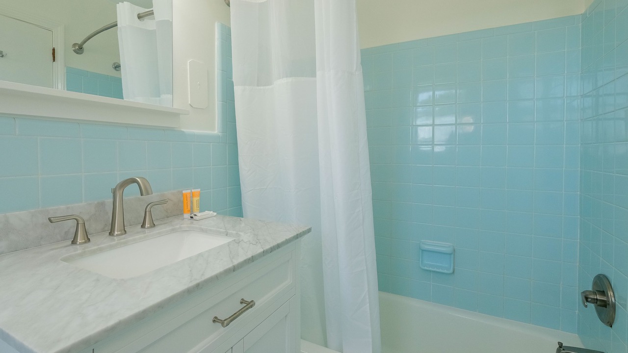 Photo of Bathroom in Ocracoke