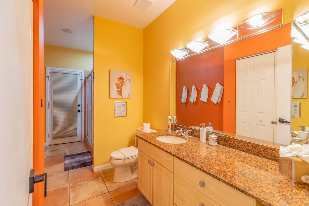 Photo of Bathroom in Egypt Lake-Leto