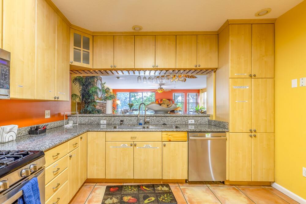 Photo of Kitchen in Egypt Lake-Leto