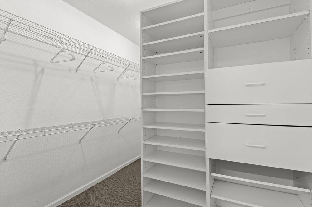 Photo of Bedroom in Egypt Lake-Leto