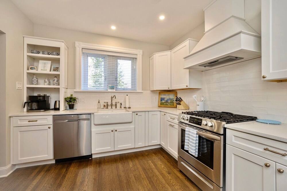 Photo of Others in Saint Davids