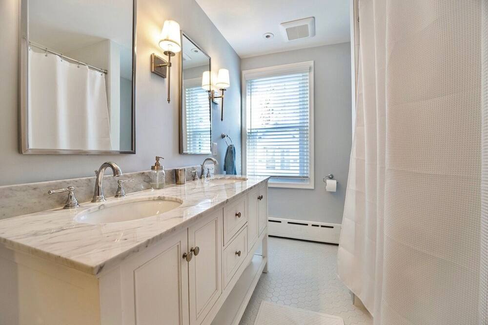 Photo of Others in Saint Davids