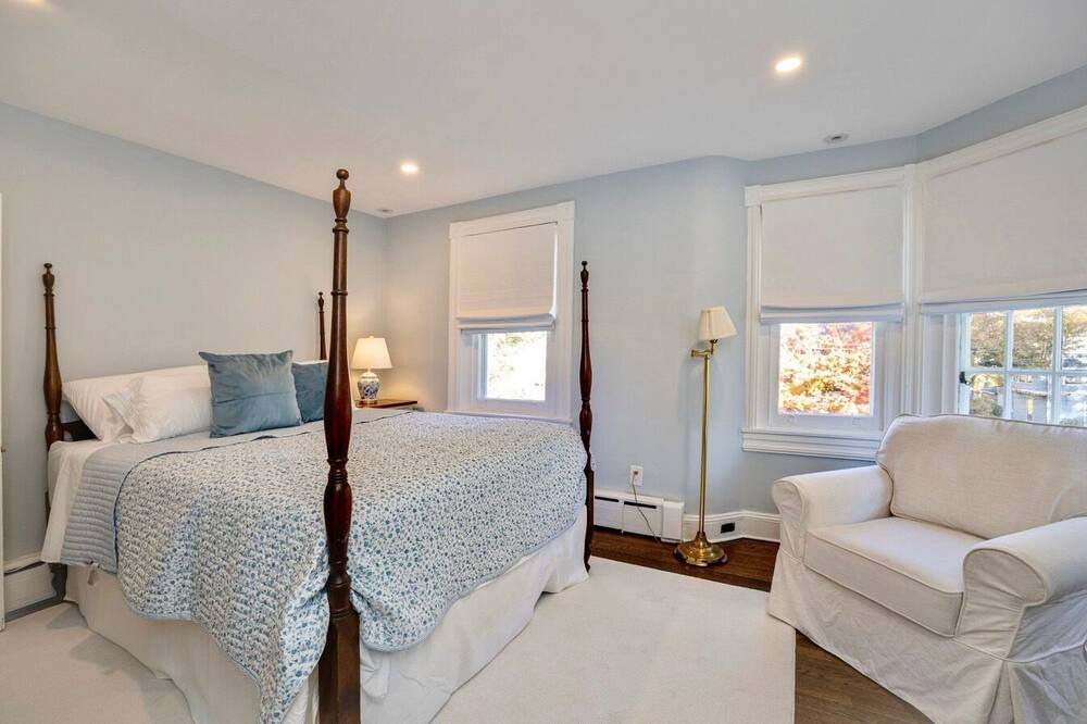 Photo of Others in Saint Davids