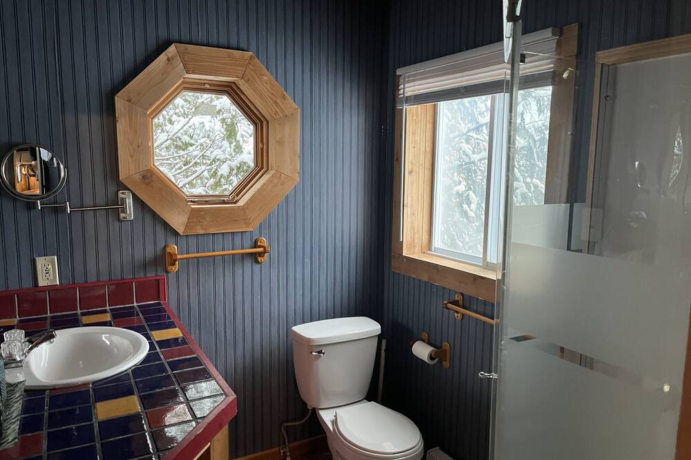 Photo of Bathroom in Cayamant
