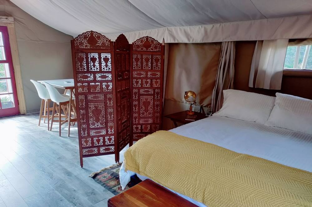 Photo of Bedroom in Kempner