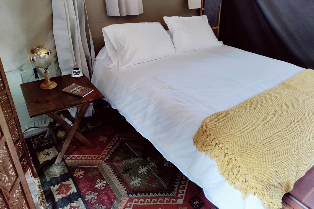 Photo of Bedroom in Kempner