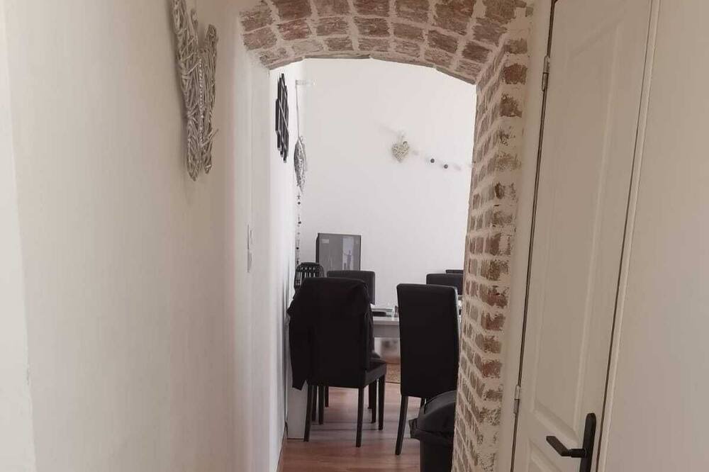 Photo of Bedroom in Saint-Jean-de-Maruejols-et-Avejan