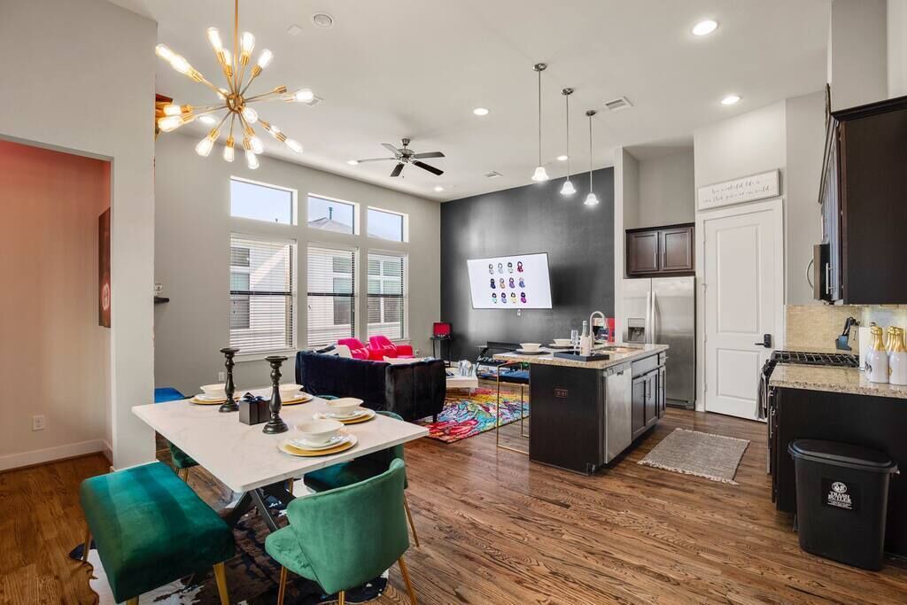 Photo of Kitchen in Astrodome