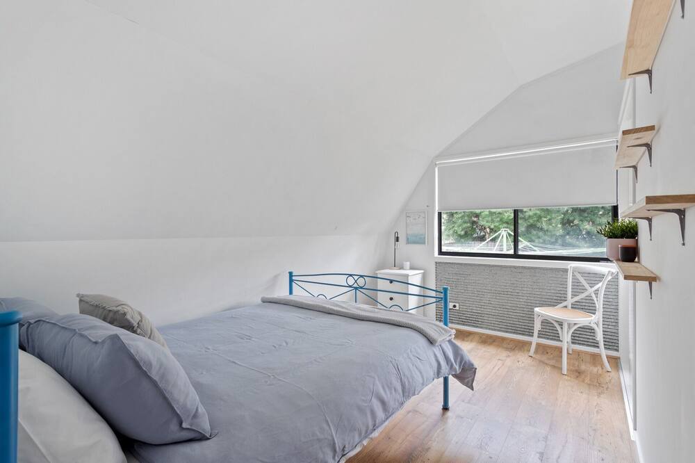 Photo of Bedroom in Sunset Strip