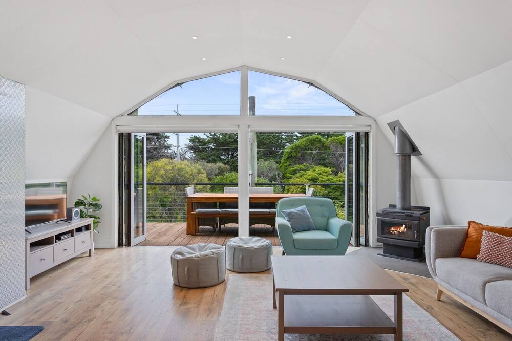 Photo of Livingroom in Sunset Strip