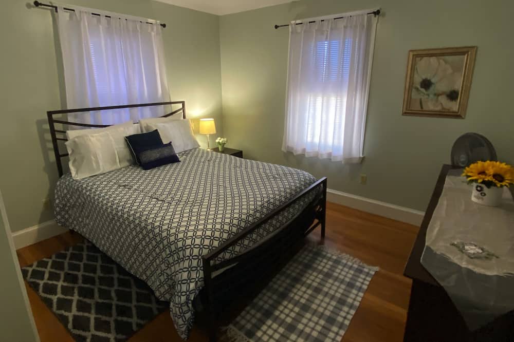 Photo of Bedroom in Metropolitan Hill - Beech Street