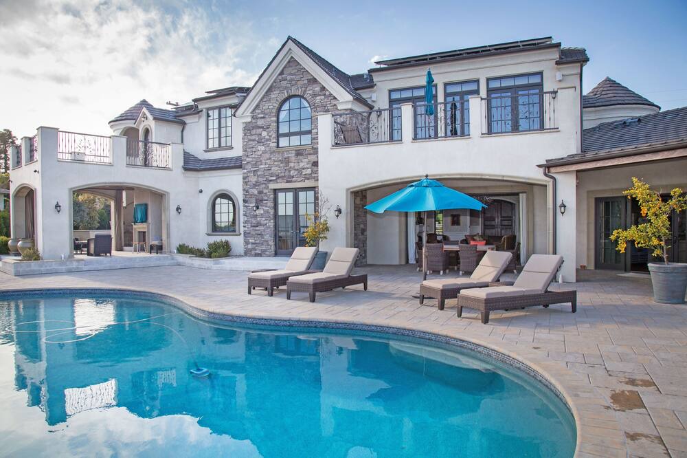 Photo of Outdoor in La Jolla Mesa