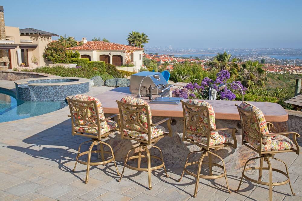 Photo of Outdoor in La Jolla Mesa