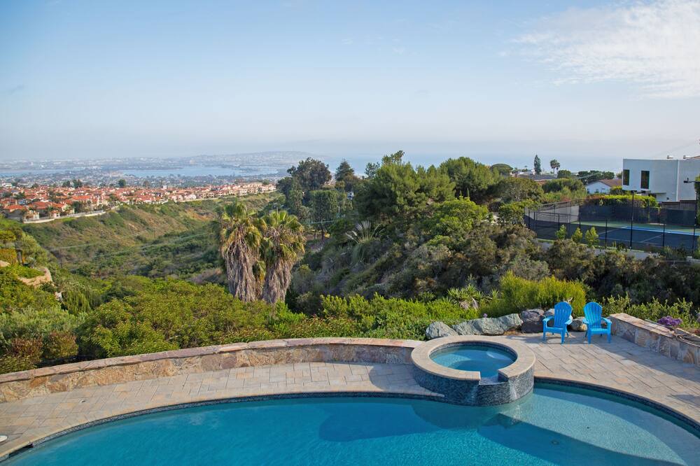 Photo of Outdoor in La Jolla Mesa