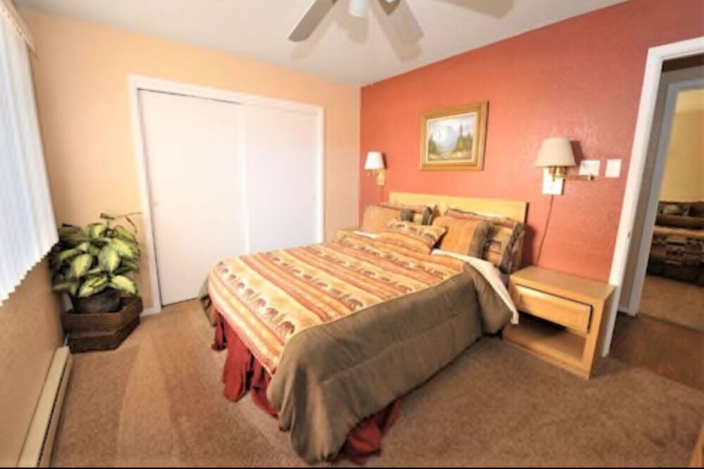 Photo of Bedroom in Ruidoso