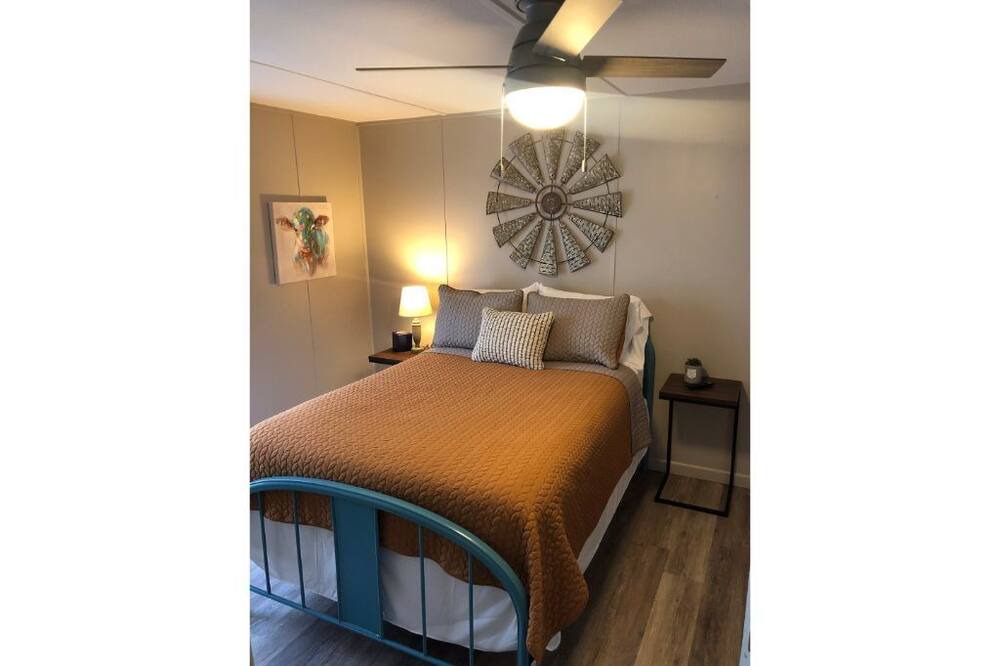 Photo of Bedroom in Henderson