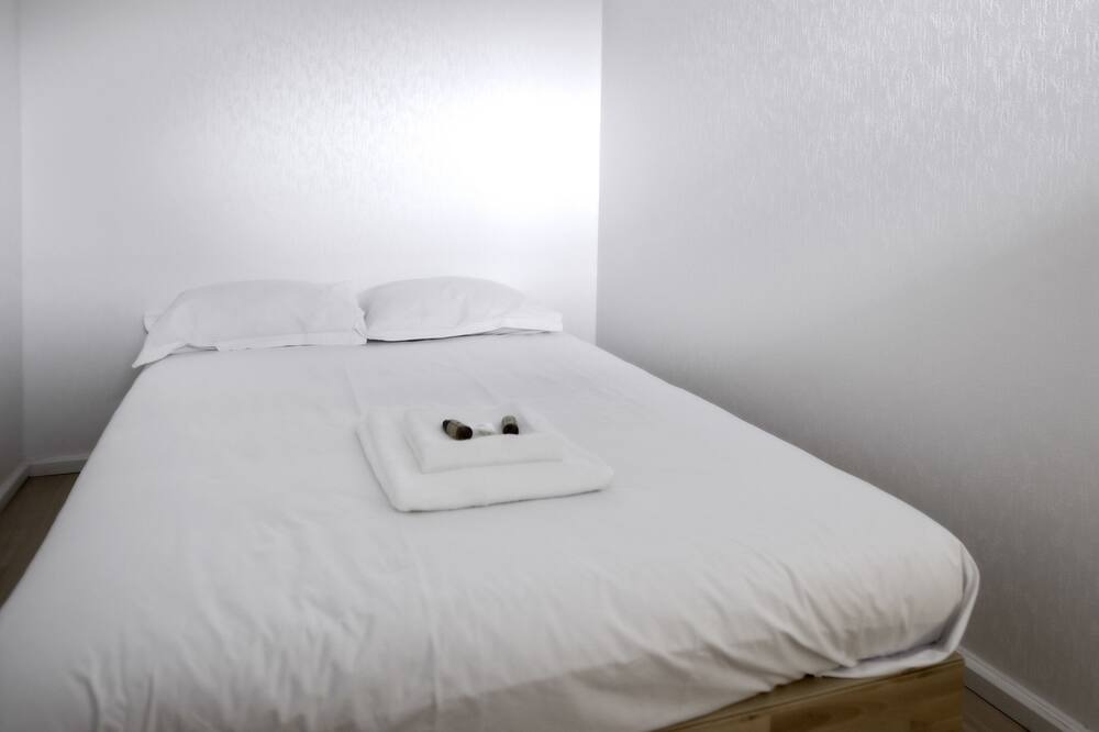 Photo of Bedroom in Alco