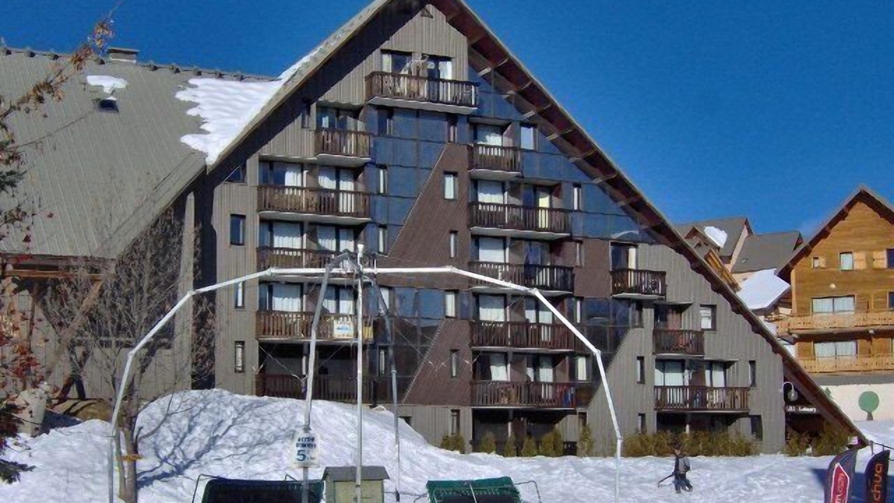 Photo of Buildings in Reallon